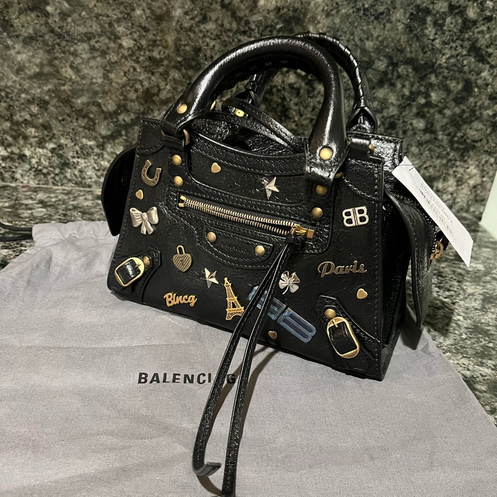 Balenciaga mini neo bag limited edition ,new